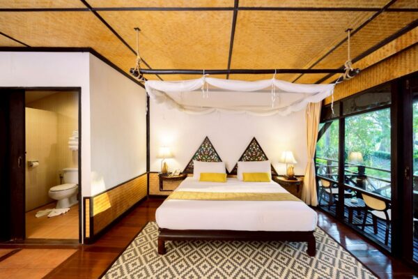 Rooms & Villas Accommodation