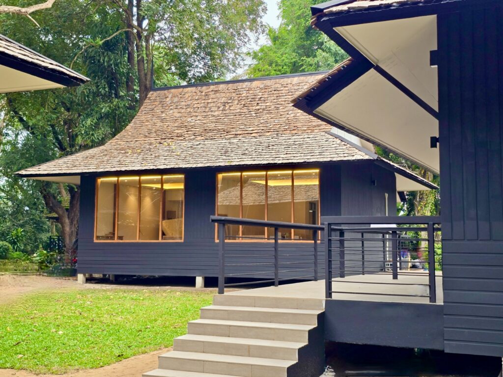 Royal Lanna Deluxe Lakeview